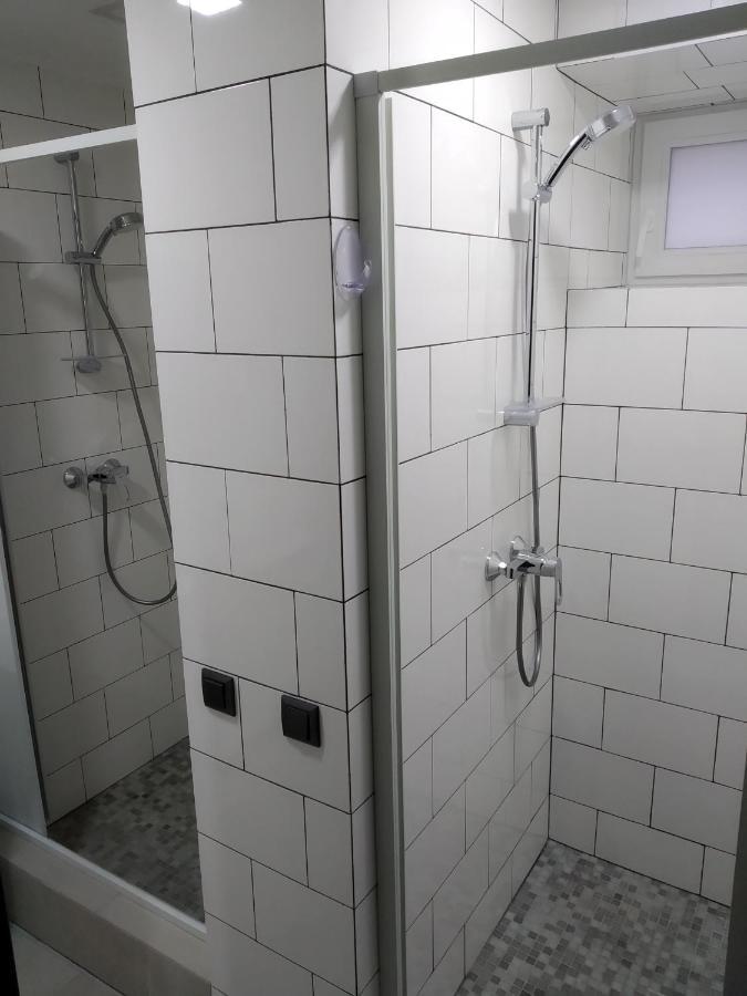 Mega Hostel Киев Экстерьер фото