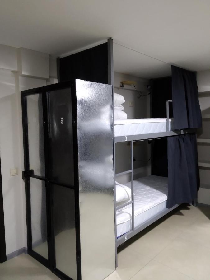 Mega Hostel Киев Экстерьер фото